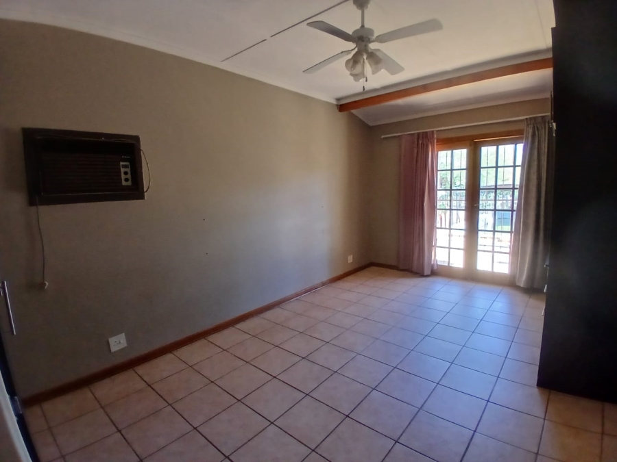 4 Bedroom Property for Sale in Kuruman Northern Cape